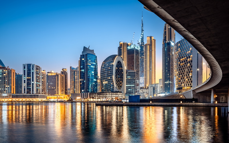 Dubai waterfront 800