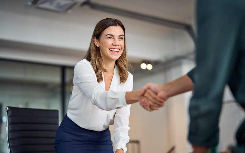 Selling-your-business-deal-800x500