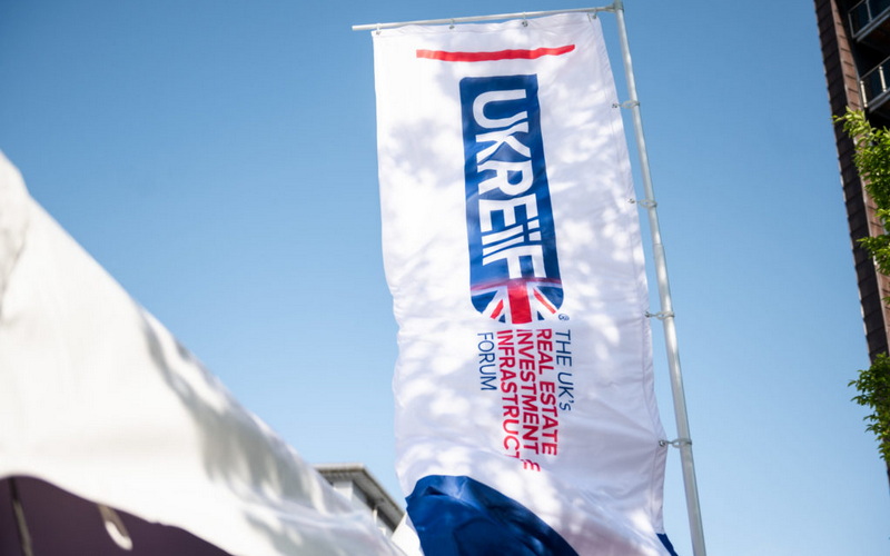 UKREiiF 800